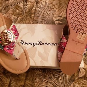 Tommy Bahama Sandals